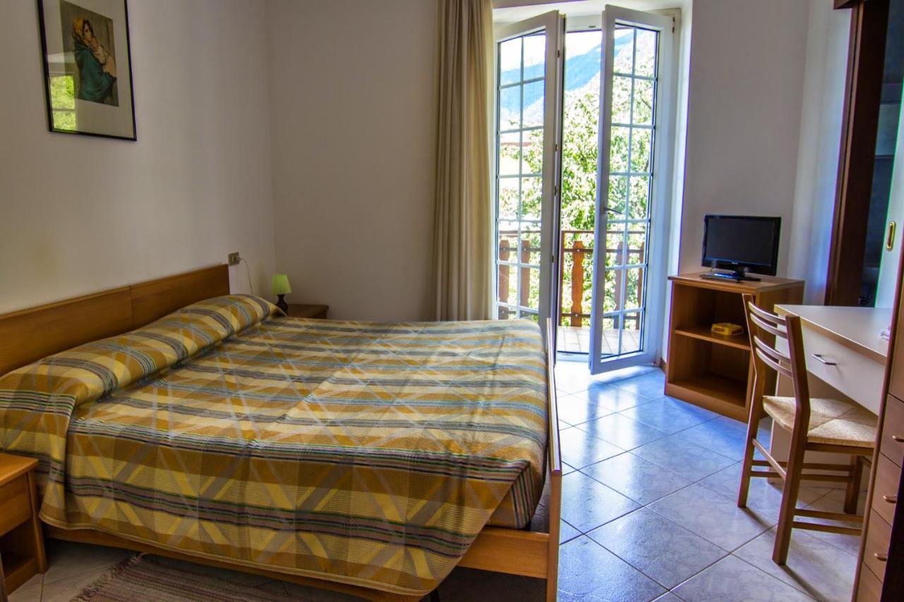 Belandin Ristorante Hotel Тельо Екстериор снимка