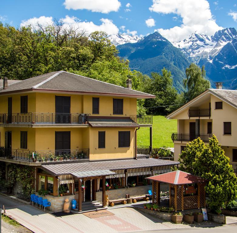 Belandin Ristorante Hotel Тельо Стая снимка